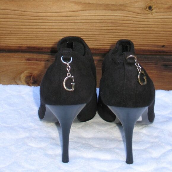 NWT Black Black Faux Suede Heeled Booties - Picture 5 of 8